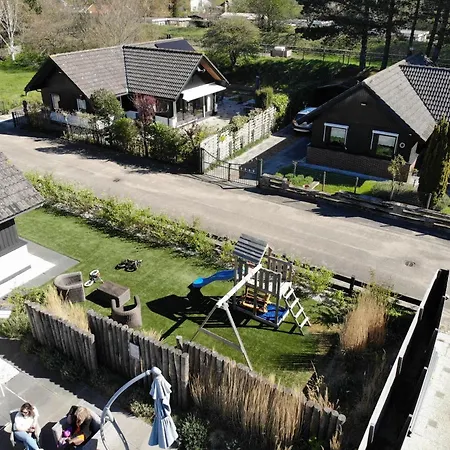 Heerlijke Op 350 Meter Vanaf Het Strand! Holiday home *