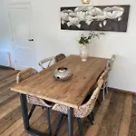 Heerlijke Op 350 Meter Vanaf Het Strand! Casa de Férias