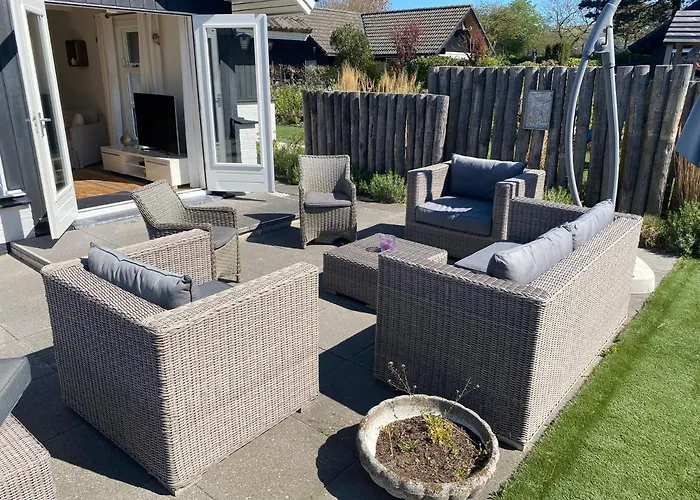 Heerlijke Op 350 Meter Vanaf Het Strand! * Ouddorp