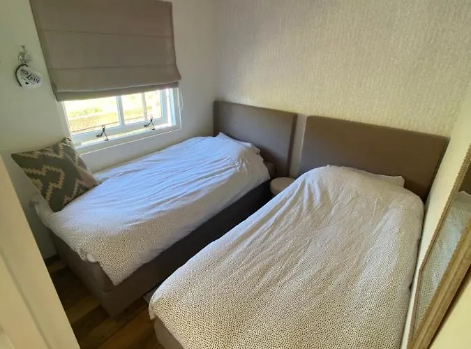 Tatil Evi Heerlijke Op 350 Meter Vanaf Het Strand! Ouddorp